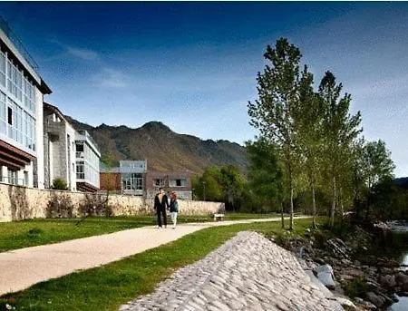 Lobios Caldaria Balneario