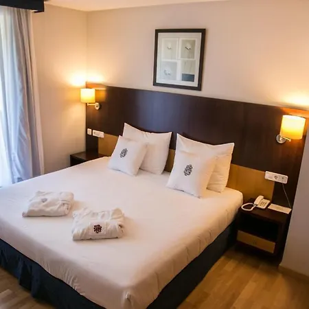 Lobios Caldaria Balneario 호텔