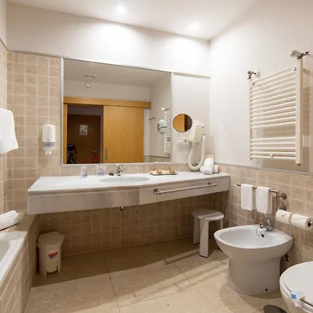 Hotel Lobios Caldaria Balneario Bubaces