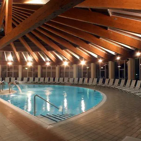 Lobios Caldaria Balneario 4* Bubaces
