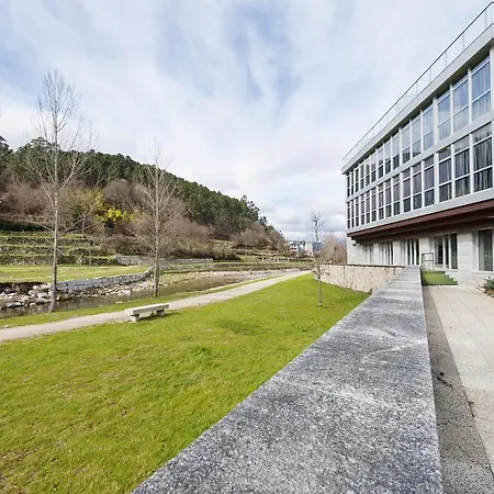 Lobios Caldaria Balneario 호텔