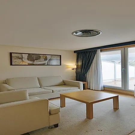 Hotell Lobios Caldaria Balneario 4*